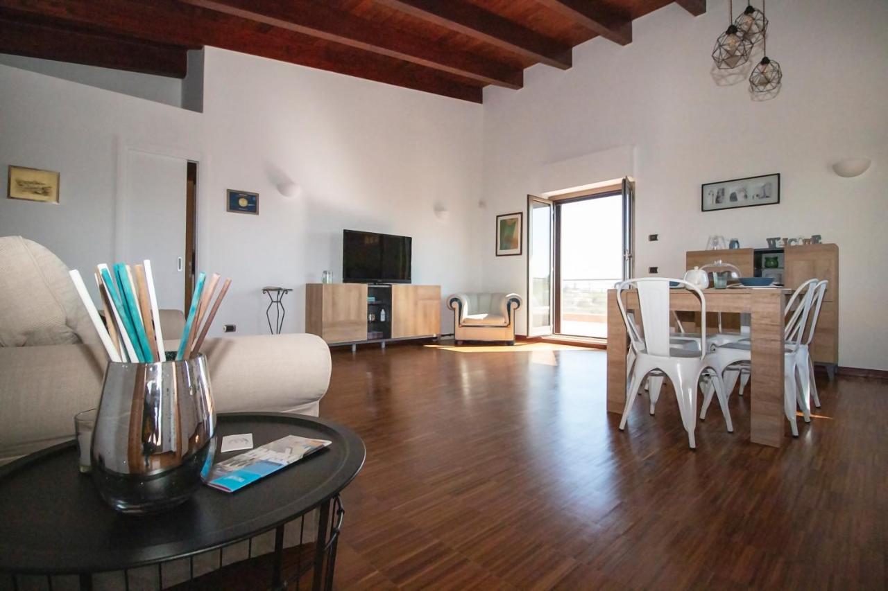 B&B Valleluna Trani Exteriör bild